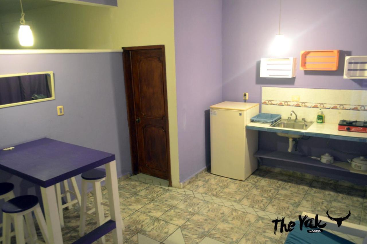 بلايا ديل كارمن The Yak Hostel المظهر الخارجي الصورة